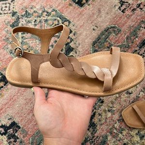 Frye Sydney Braided Strap Flat Leather Square Toe Sandals